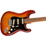 FENDER - Player Plus Stratocaster®, Touche Pau Ferro - Sienna Sunburst