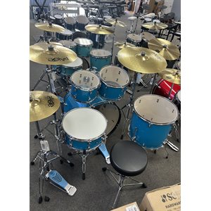 YAMAHA - Batterie Rydeen 10 / 12 / 16 / 22 / caisse claire avec quincaillerie / banc / cymbales Paiste 101 - Sky Blue - démo
