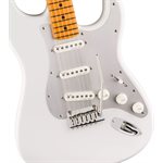 FENDER - Stratocaster American Ultra II - touche en érable - Avalanche